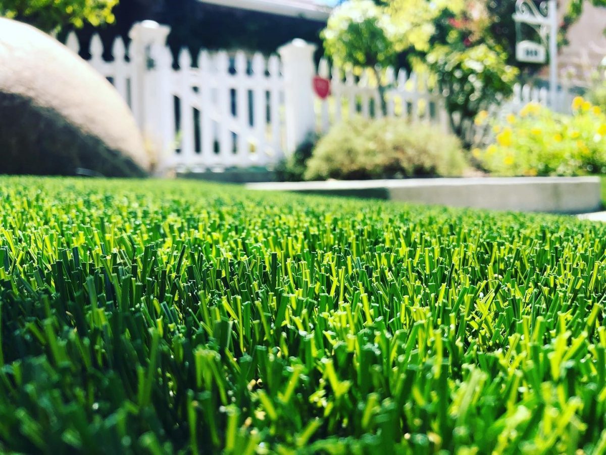 5-top-features-of-synthetic-grass-installation-in-california-synlawn-central-california